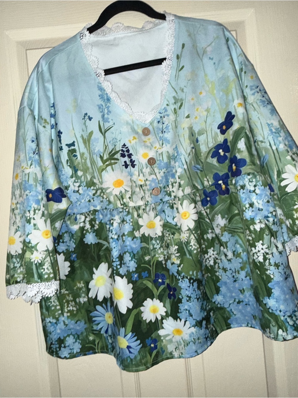Size L Cottage Blouse - Picture 4 of 6